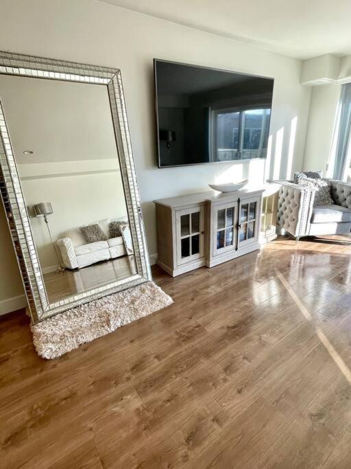 Appartamento Marina Club - Amazing 1 Bed Oasis In Venice *